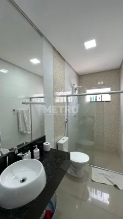 Imagem Venda, casa, 3 quartos, sendo todos suítes, uma com closet, Varanda gourmet clim