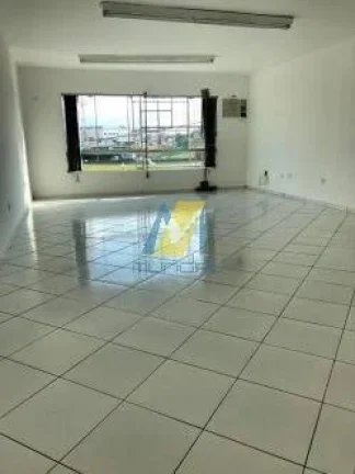 Imagem Sala Comercial com Elevador e Vaga em Localização Estratégica