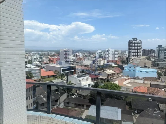 Imagem Apartamento á venda com 4 dormitórios no centro de Torres/RS