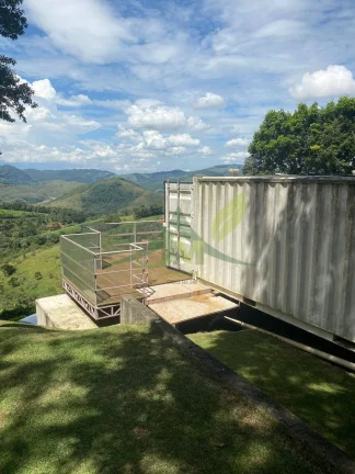 Imagem Linda Chácara Container e Chalé à Venda em Condomínio em Piracaia