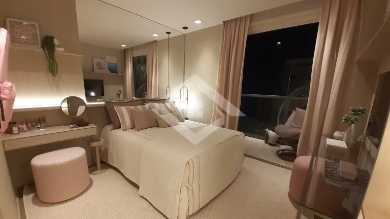 Imagem Apartamento de 4 Quartos para Venda na Barra da Tijuca com 268 m²