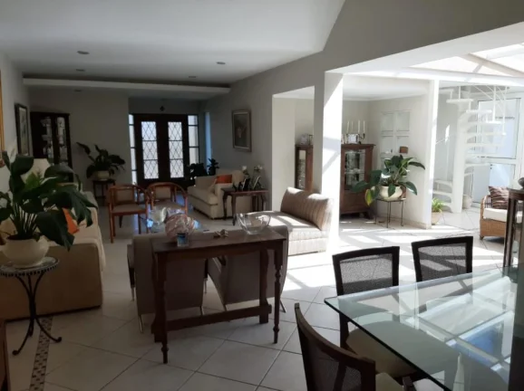 Imagem Casa no Res. Alphaville 2 - 385m²