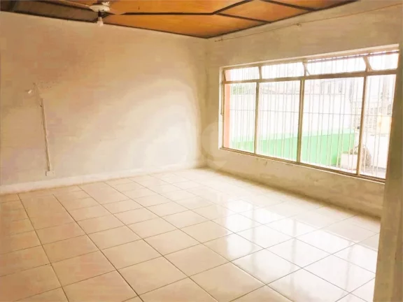 Imagem Casa à venda ou para alugar com 7 quartos, sendo 2 suítes, em Butantã, São Paulo - SP