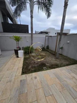 Imagem Sobrado em condomínio, 5 Dormitórios (4 Suítes), Jardim do Golfe 3.