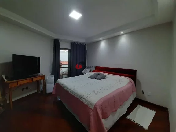 Imagem Sobrado à venda 4 Quartos, 4 Suites, 3 Vagas, 480M², Jardim São Caetano, São Caetano do Sul - SP