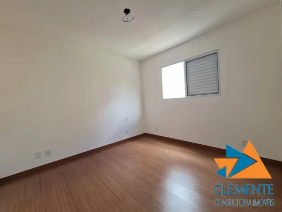 Imagem Lindo apartamento no Bairro Sagrada Família