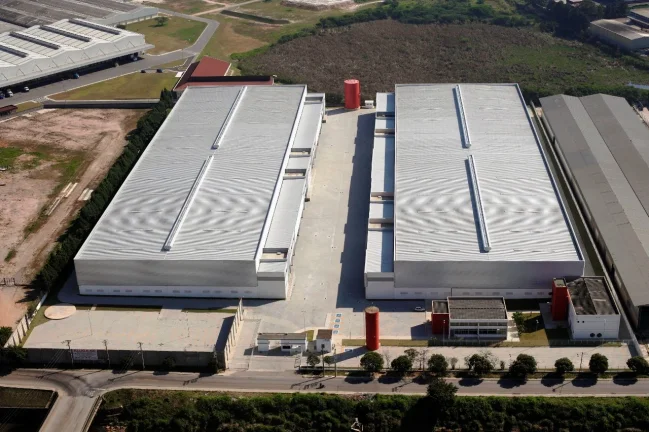 Galpão Industrial em Condomínio para Locação em Jundiaí-SP, Bairro Ponte de São João: 10 Vagas de Garagem, 4.303,00 m² de Área