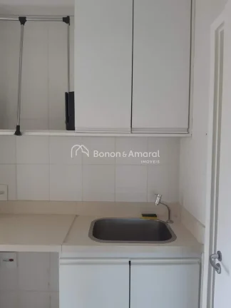 Imagem Apartamento com 110 m², com living para dois ambientes, varanda gourmet fechada com vidro, 03 quart...