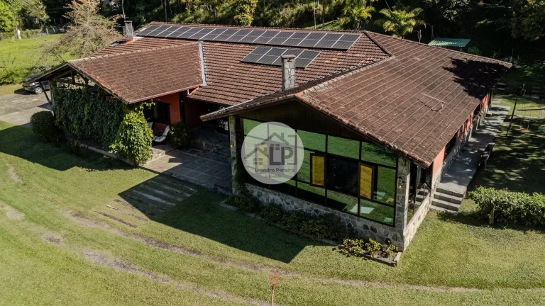 Sítio de 57 mil m² em Penedo, RJ