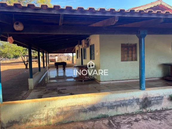 Imagem Chácara com 2 dormitórios à venda, 1 m² por R$ 1.000.000,00 - Zona Rural - Itumbiara/GO