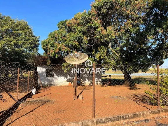 Imagem Chácara com 2 dormitórios à venda, 1 m² por R$ 1.000.000,00 - Zona Rural - Itumbiara/GO