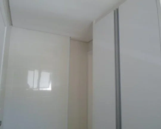 Imagem Apartamento à venda no Guarujá na Praia das Pitangueiras.