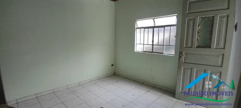 Imagem Ótima oportunidade: casa com 2 quartos no centro de Paraisópolis MG