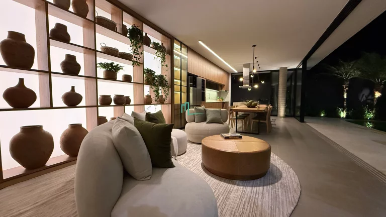 Imagem RESIDÊNCIA LINEAR NOVA DE ALTO PADRÃO DISPONÍVEL PARA VENDA NO CONDOMÍNIO RESERVA DOS YPES - CRISTAIS PAULISTA.