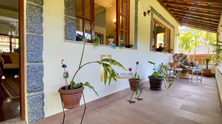 Imagem Casa em condomínio no Comary, Teresópolis | Lazer completo, natureza e privacidade