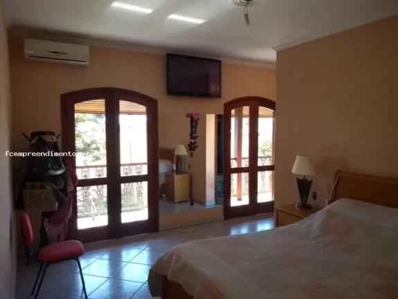 Imagem Sobrado para Venda em Limeira, Jardim Palmeiras, 3 dormitórios, 1 suíte, 1 banheiro, 2 vagas