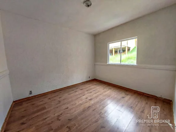 Imagem Casa à venda, 216 m² por R$ 800.000,00 - Albuquerque - Teresópolis/RJ