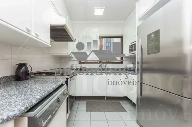 Imagem Apartamento com 184,50m² e excelente localização em Perdizes, 4 quartos (2 suítes) e 3 vagas.