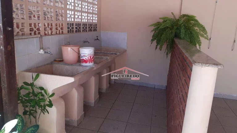 Imagem Apartamento à venda, 41 m² por R$ 302.000,00 - Canto do Forte - Praia Grande/SP