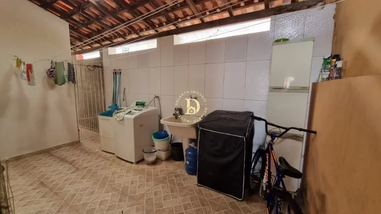 Imagem Casa - Jardim Paraiso - Jacareí - 3 dormitórios (1 suíte) - 230 m2