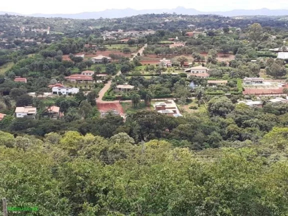 Imagem Sítio localizado na entrada do condomínio Village Juatuba, com casa , pomar, galpão.
Vista maravi...