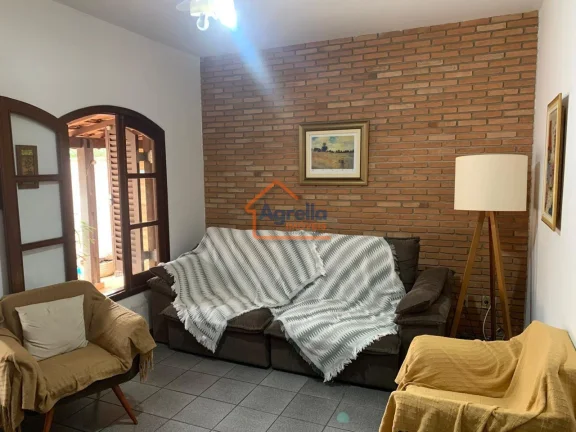 Imagem Casa à venda no bairro Santa Cruz - Mogi Mirim/SP