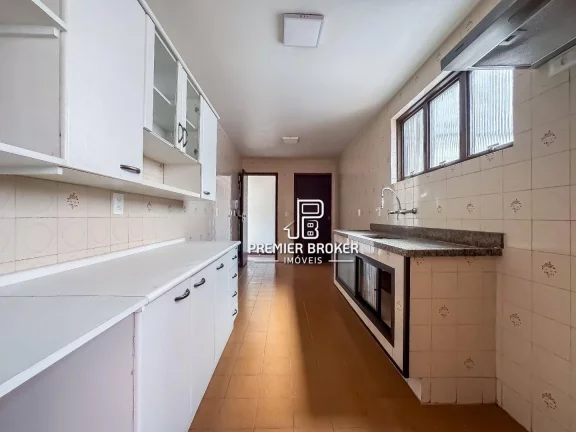 Imagem Apartamento à venda, 119 m² por R$ 650.000,00 - Várzea - Teresópolis/RJ