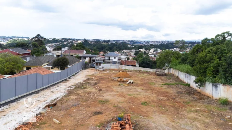 Imagem Terreno com 135 m² em Condomínio Fechado à venda por R$ 231.000 - Santa Cândida - Curitiba/PR