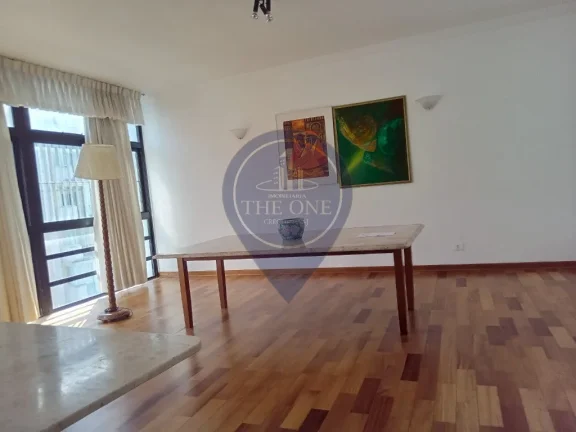 Imagem Aluguel de Cobertura Luxuosa no Jardim Paulista, São Paulo-SP: 3 Quartos, 1 Suíte, 2 Salas, 2 Banheiros, 2 Vagas de Garagem e 201m² de Área!