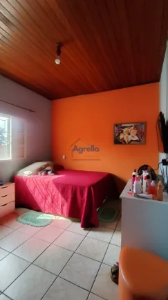 Imagem Casa à venda no bairro Vila Bianchi - Mogi Mirim/SP