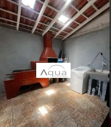 Imagem Casa para Venda em Mongaguá, Balneário Itaguai, 3 dormitórios, 1 suíte, 2 banheiros, 4 vagas