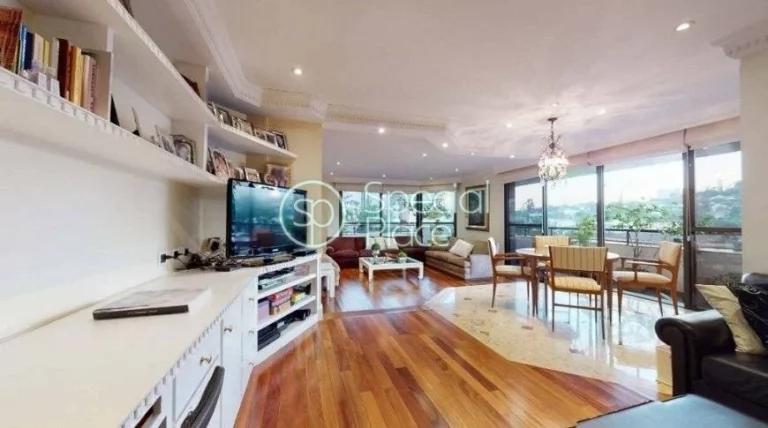 Imagem Lindo apartamento em Higienópolis com 390m² de área privativa, 4 dormitórios ( 2 suítes ) e 4 v...