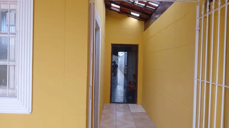Imagem Casa Pronta para Morar no Maracanã com 4 Quartos e 2 Suítes