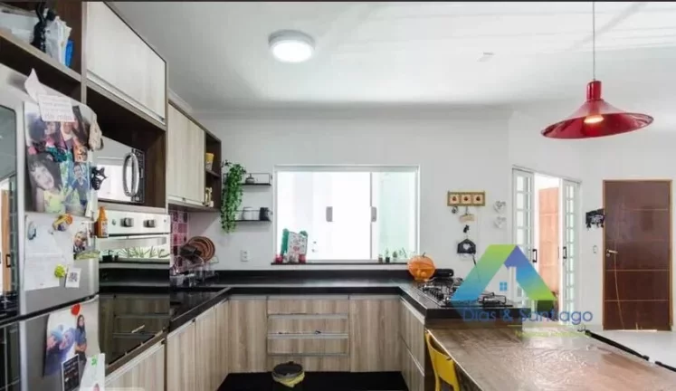 Imagem SÃO BERNARDO 170 metros, 2 dormitórios, 1 suíte, 2 vagas com ótima localização e valor !!!