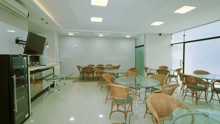 Imagem Apartamento com 3 suítes e 2 Vagas na Garagem em - Balneário Camboriú/SC