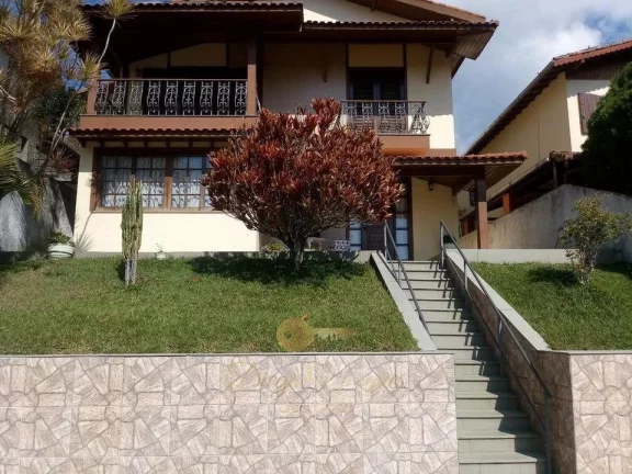 Casa para Venda em Teresópolis / RJ no bairro Agriões