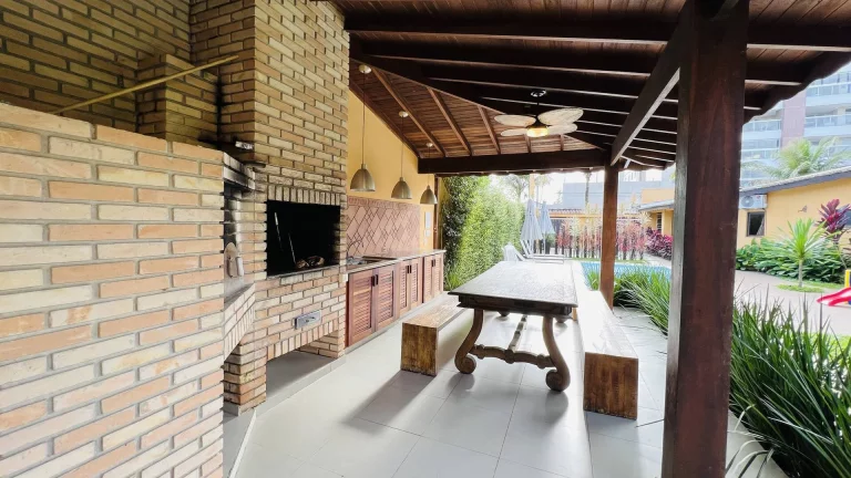 Imagem Casa à venda São Lourenço com excelente lazer e paisagismo.