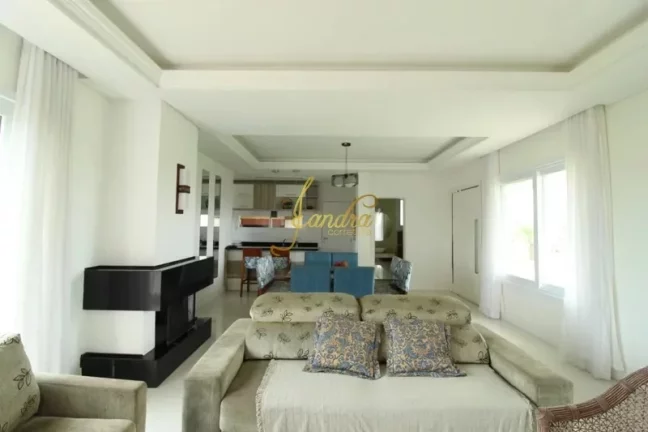 Imagem Casa mobiliada e decorada com 03 suites, mobiliada e decorada em 30X