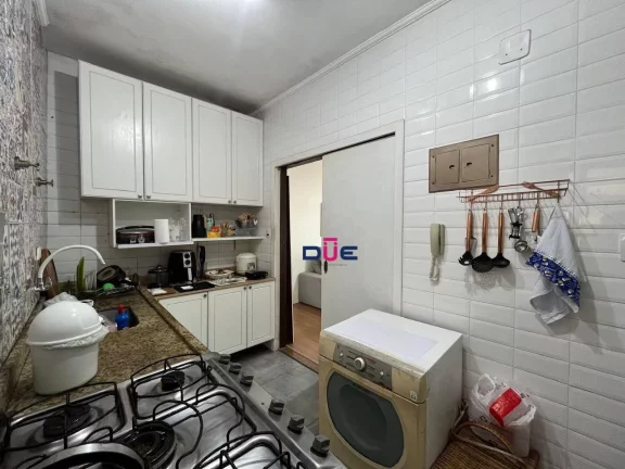 Imagem Apartamento com 2 dormitórios à venda, 84 m² por R$ 385.000 - Gonzaga - Santos/SP