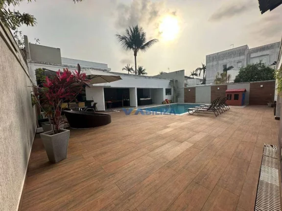 Imagem Casa com 6 dormitórios à venda, 240 m² por R$ 2.690.000,00 - Acapulco - Guarujá/SP