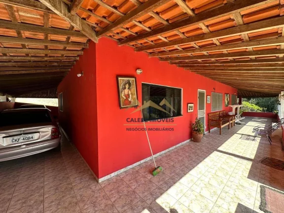 Imagem Chácara com 3 dormitórios à venda, 4000 m² por R$ 750.000,00 - Bairro Congonhal - Tatuí/SP