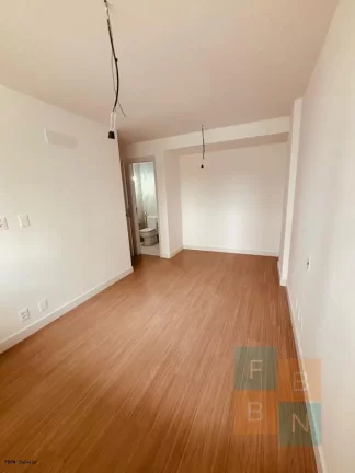 Imagem Apartamento para Venda em Rio de Janeiro / RJ no bairro Barra da Tijuca