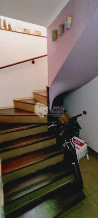 Imagem SOBRADO À VENDA COM 250 M², COM 3 AMPLOS DORMS, COM EDÍCULA AO FUNDO E VAGA PARA 2 CARROS, BROOKLIN PAULISTA, SÃO PAULO, SP
