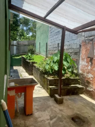 Imagem Chácara com 2 dormitórios à venda, 900 m² por R$ 550.000,00 - Parque Palmeiras - Suzano/SP