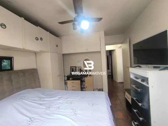 Imagem PITANGUEIRAS- UMA QUADRA DO MAR , LOCALIZAÇÃO ESPETACULAR , VISTINHA MAR , GARAGEM NO PRÉDIO.