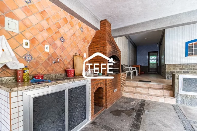 Imagem Casa com INFRA COMPLETA - 5 DORMITÓRIOS - À venda por R$ 1.270.000,00 - BOSQUE DOS ESQUILOS - Anil, RJ