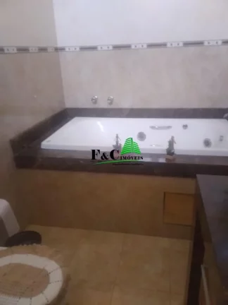 Imagem Casa para Venda em Limeira, Jardim Grêmio, 3 dormitórios, 1 suíte, 1 banheiro, 3 vagas