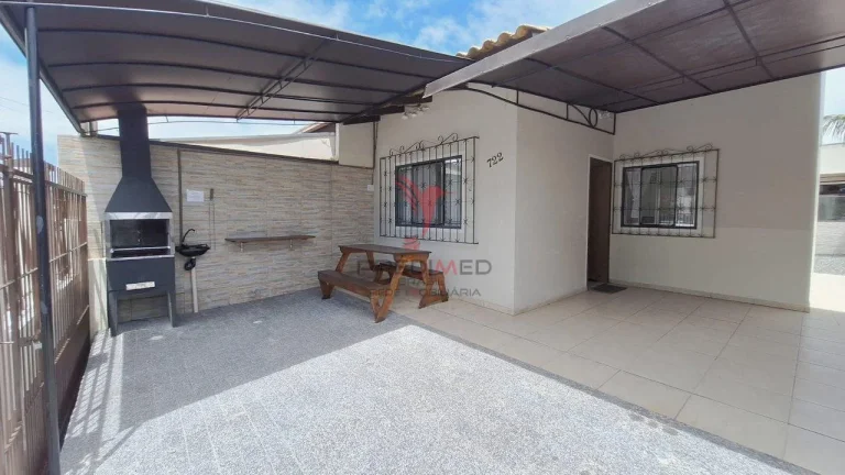 Imagem Casa na Praia, na Cidade da Penha, Santa Catarina