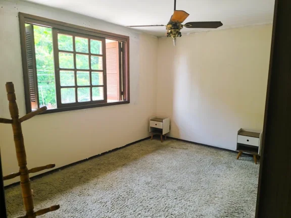 Imagem Casa para venda no bairro Azenha em Porto Alegre