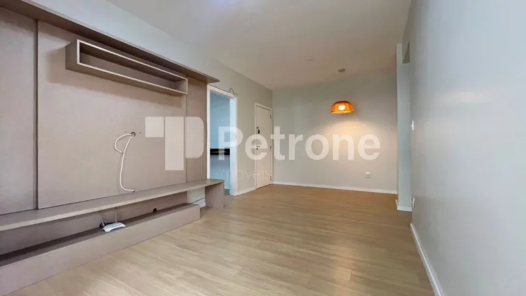Imagem APARTAMENTO RESIDENCIAL em ITAPEMA - SC, meia praia